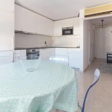 Apartment Lali Trogir - Updated 2Br Near Old Town Exterior photo
