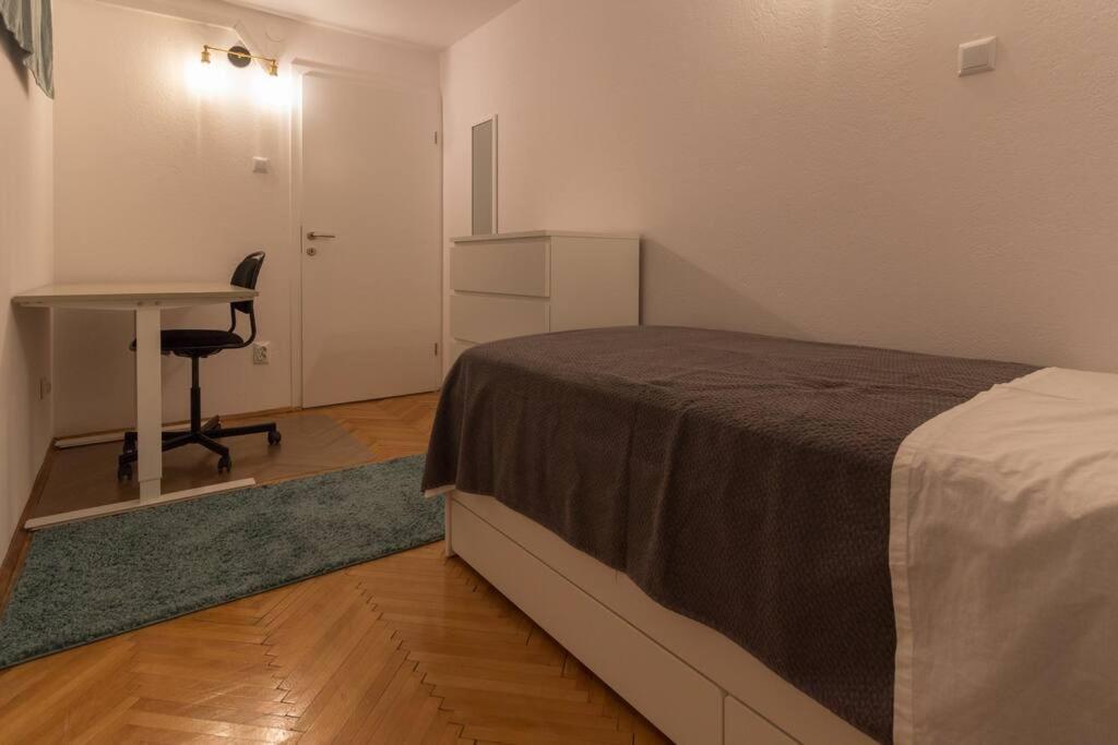 Lali - Updated 2br Near Old Town